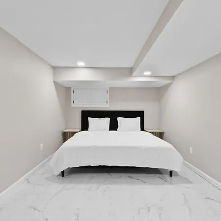 Lux White Marble Retreat Near Nyc Villa